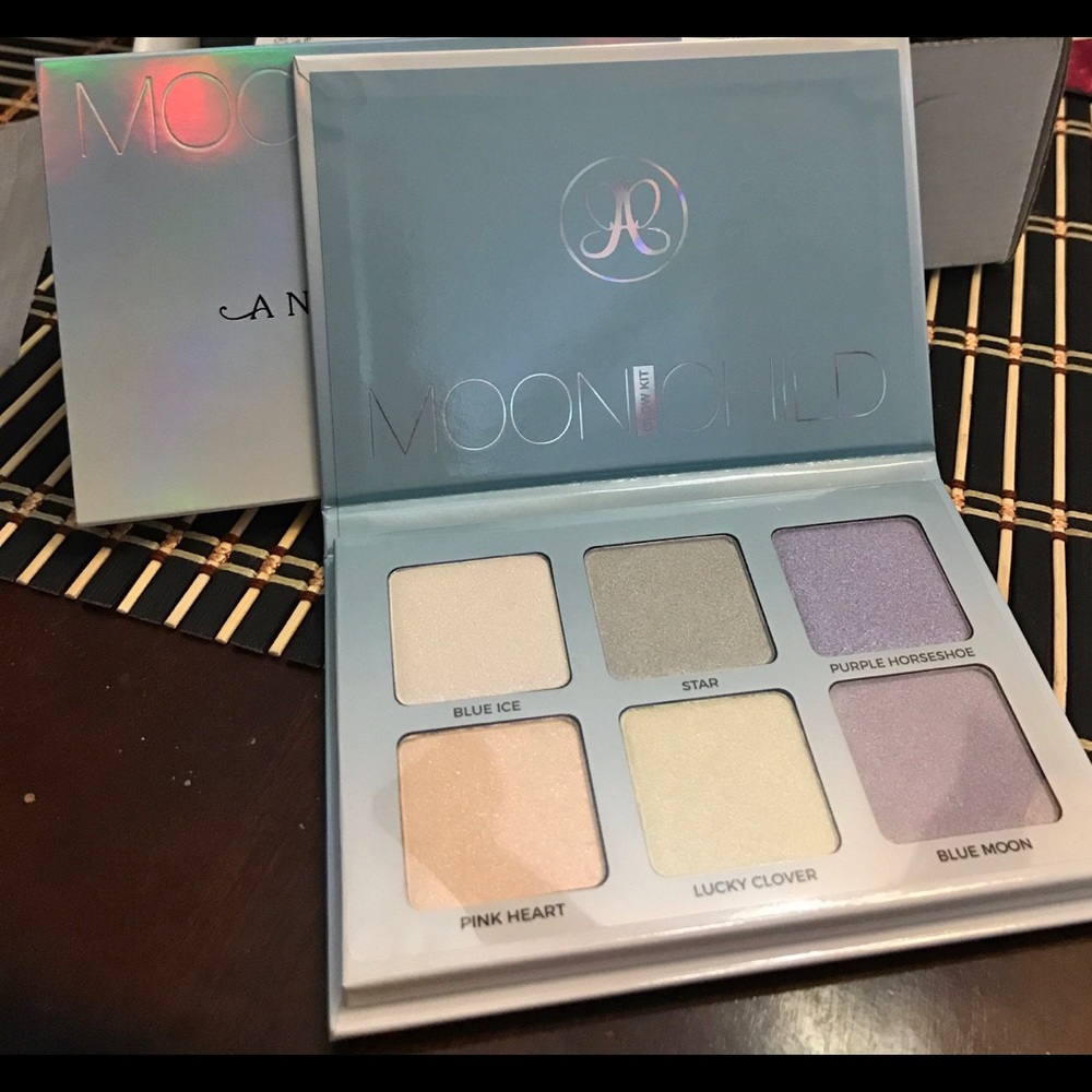 Anastasia Beverly Hills Moonchild Glow Kit